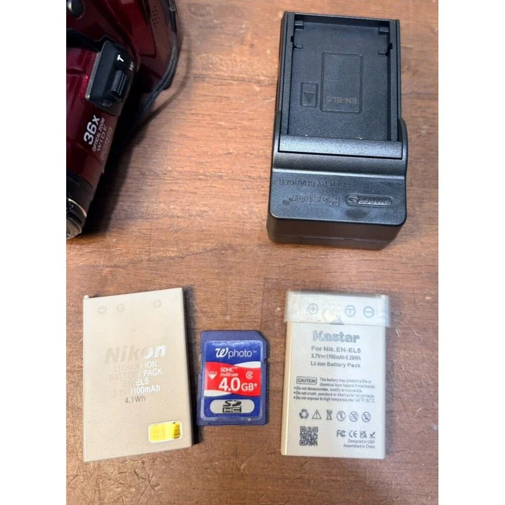 Nikon COOLPIX P500 12.1MP Digital Camera Bundle 2 Batteries Charger 4gb Card